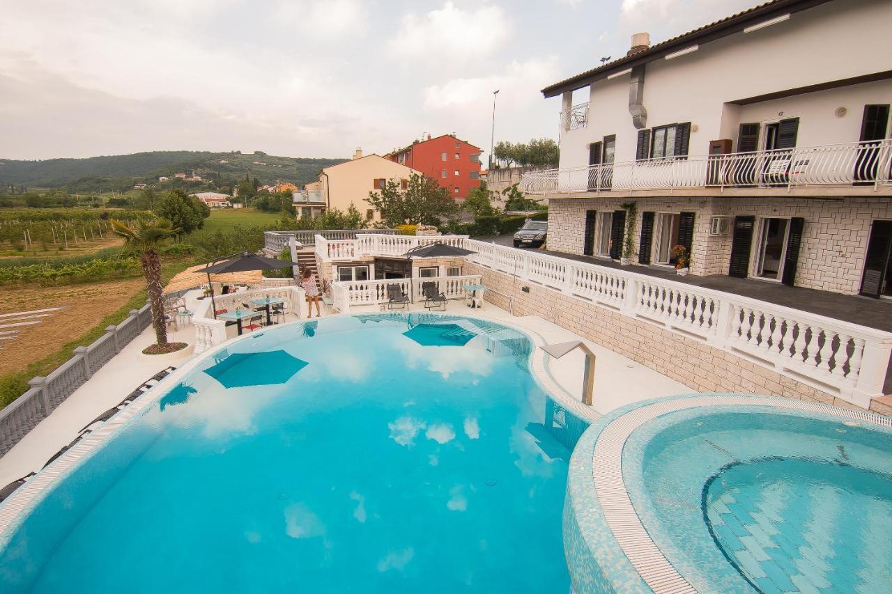 Guesthouse Sole Сечовле Экстерьер фото